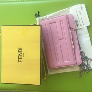 Fendi wallet on chain