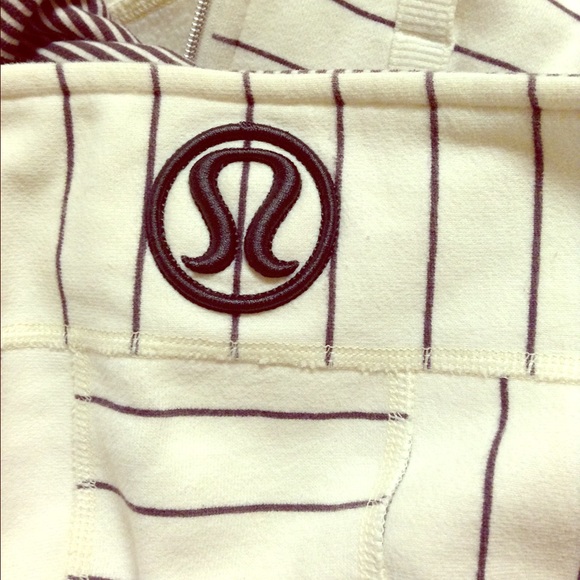 LULULEMON JACKET