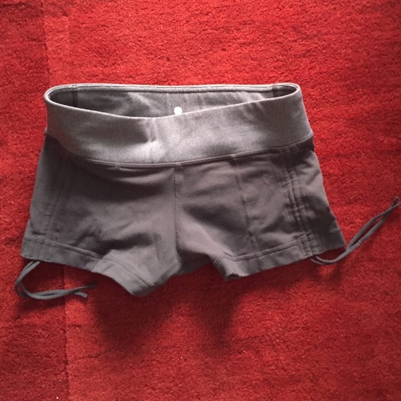 Lulu lemon grey running shorts