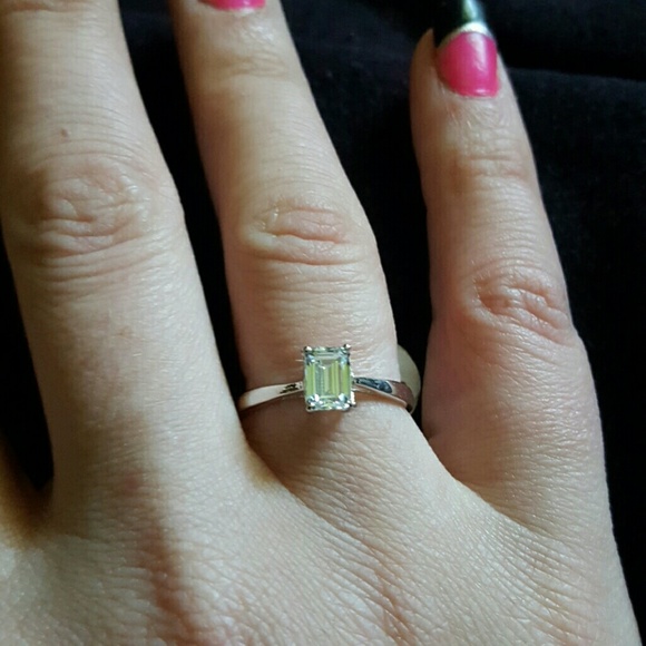 Cz diamond engagement ring