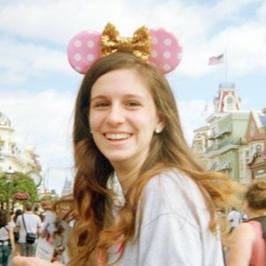 Meet your Posher, Abbigail