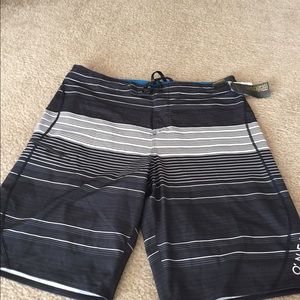 Men's swim trunk