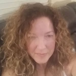 Meet your Posher, Kandi