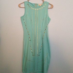 Nicki Minaj, Small dress