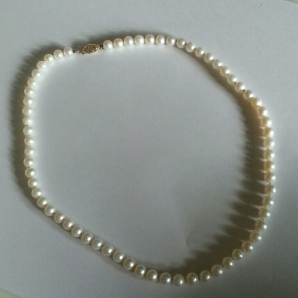 Pearl necklace