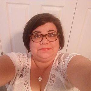 Meet your Posher, Leandra