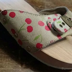 Vintage cherry Dr. Scholl's "Original Sandal"