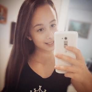 Meet your Posher, Talia