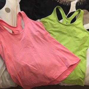 2 workout tanks