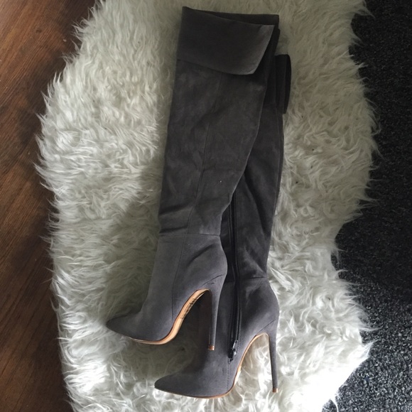 Windsor thigh high grey boots