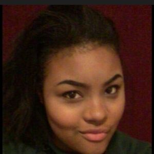 Meet your Posher, Leah