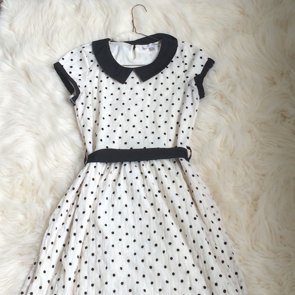 Downeast Dresses & Skirts - Knee length polka dot dress.