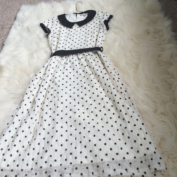 Knee length polka dot dress. - Picture 2 of 4