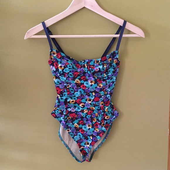 AA floral underwire swimsuit xs