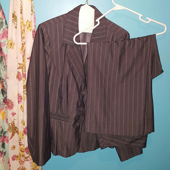 Lane Bryant 2-pc ponte suit sz 18 - pants hemmed