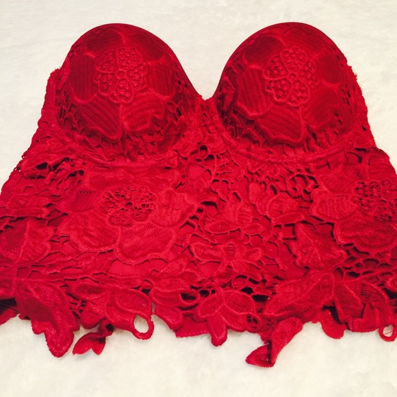 Corset - laced crop top