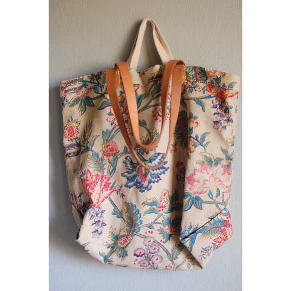 Madewell Handbags - Madewell double handle tote