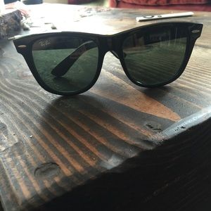 Used Ray Ban Wayfrayer RB2140 Sunglasses