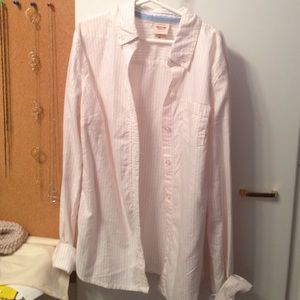Mossimo white and pink button up