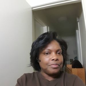 Meet your Posher, Liza