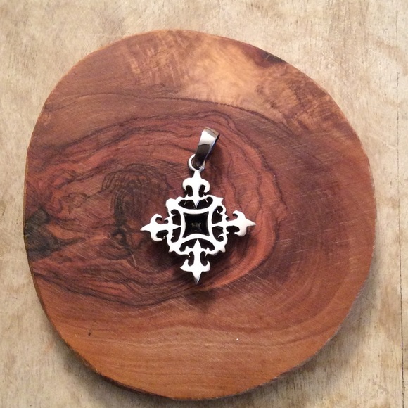 Used pendent - Picture 2 of 2