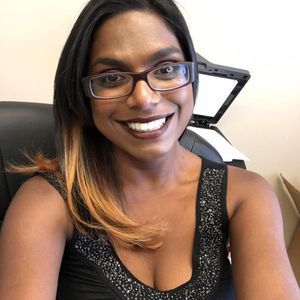 Meet your Posher, Renata