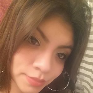 Meet your Posher, Abigail