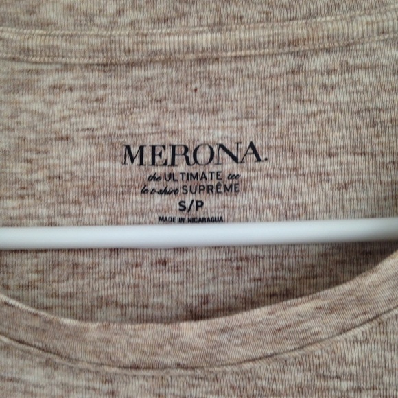 tan long sleeve top - Picture 2 of 3