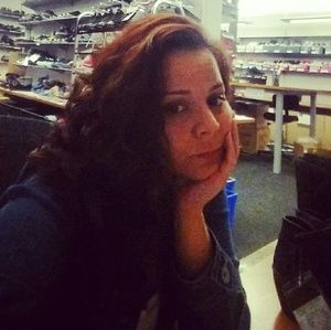 Meet your Posher, Maria