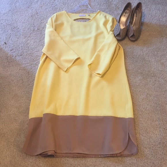 Yellow New York and Company dress - Picture 1 of 2