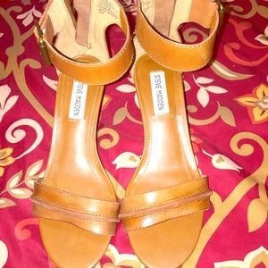 Steve Madden wedge sandals