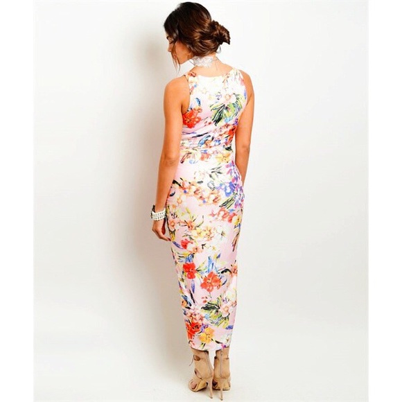 Pink Floral Tropical Lattice Dress - Picture 2 of 2