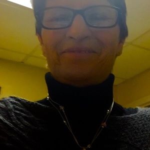 Meet your Posher, Debra