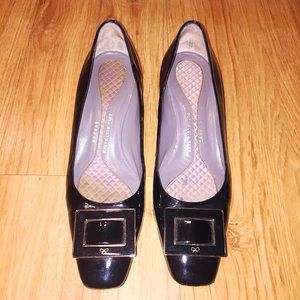 last chance!! Anya Hindmarch patent leather  flats