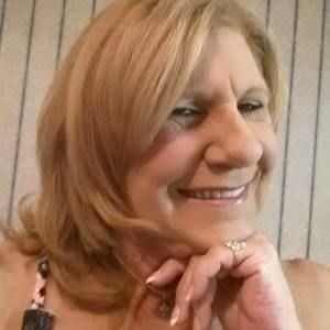 Meet your Posher, Yvonne