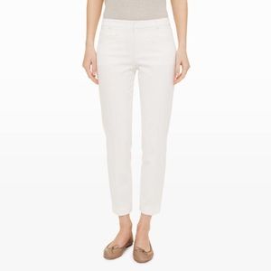Club Monaco cropped pants in white