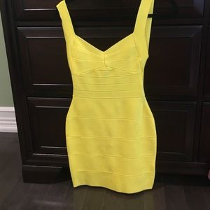 yellow bodycon dress