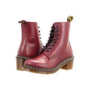 🎀Dr. Martens Clemency 8-eye Boot🎀