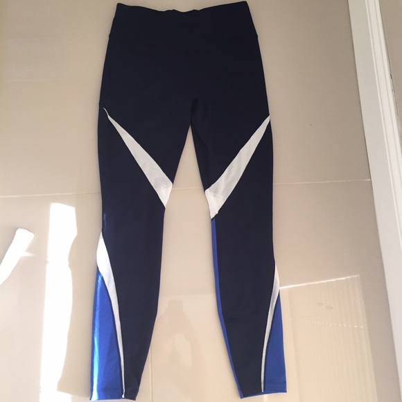 Nike tights - Picture 3 of 4