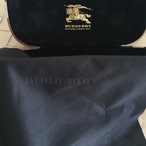 Burberry sunglasses ? main image 4