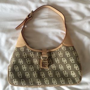 Dooney & Bourke Crescent Hobo
