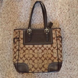 Coach leatherware skinny tote