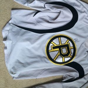 GENUINE signed providence bruins hockey jersey