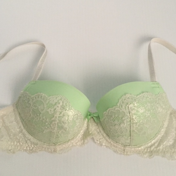 Lime green Victoria's Secret 34B bra