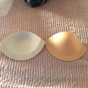 🎉SALE!!🎉 Magicups stick on bra