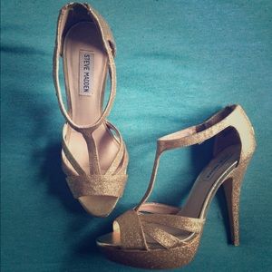 ✨SALE✨ Steve Madden gold high heels