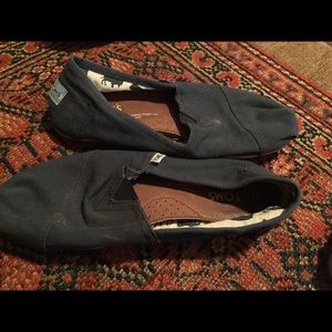 Blue canvas men's toms 👞👞