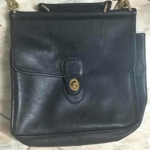 Vintage Coach leather crossbody purse