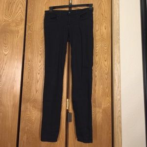 Black Bebe skinny jeans size 27