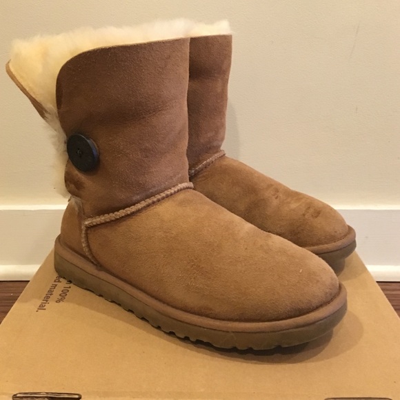 Ugg classic short chestnut